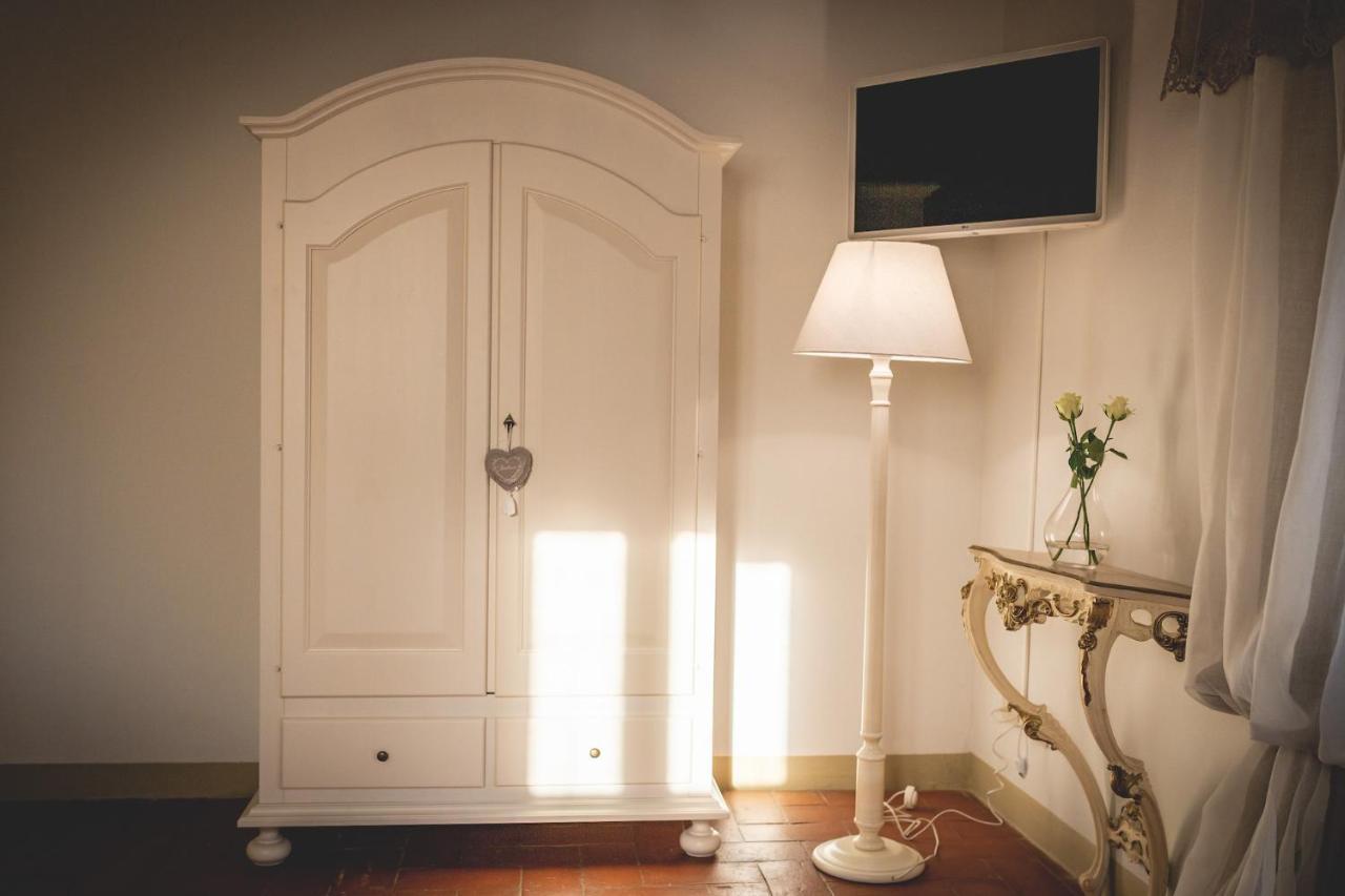 Gatto Rosso Bed & Breakfast Bolgheri Bagian luar foto